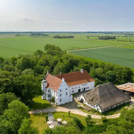 Apartment Herrenhaus Hoyerswort Oldenswort