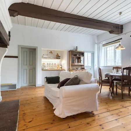 Apartment Herrenhaus Hoyerswort Oldenswort